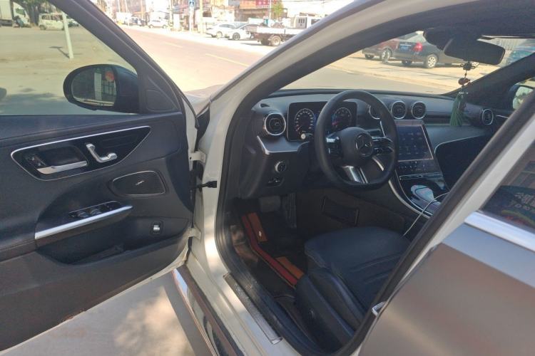 Used Mercedes-Benz C-Class 2023 Revised C 200 L Sport Edition Driver Seat