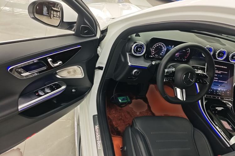 Used Mercedes-Benz C-Class 2023 C 260 L Sport Edition Driver Seat