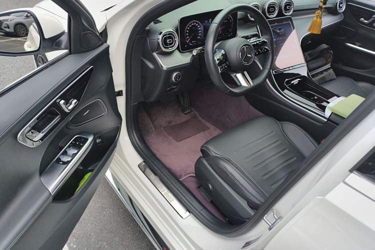 Used Mercedes-Benz C-Class 2023 C 260 L Sport Edition Driver Seat