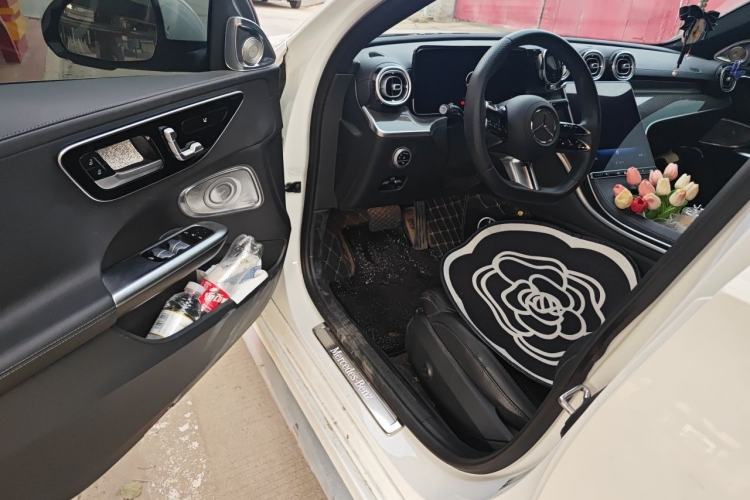 Used Mercedes-Benz C-Class 2023 Second Facelift C 260 L Sport Edition Driver Seat