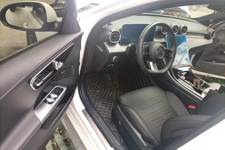 Used Mercedes-Benz C-Class 2023 C 200 L Sport Edition Driver Seat