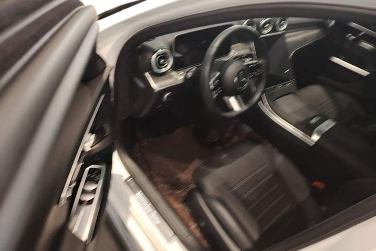 Used Mercedes-Benz C-Class 2023 Restyled C 260 L Sport Edition Driver Seat