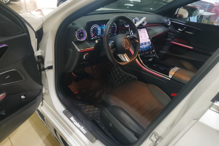 Used Mercedes-Benz C-Class 2023 Restyled C 260 L Sport Edition Driver Seat