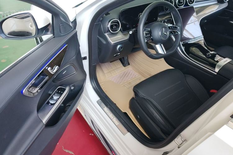 Used Mercedes-Benz C-Class 2023 Second Facelift C 260 L Sport Edition Driver Seat