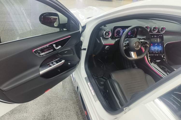 Used Mercedes-Benz C-Class 2023 C 260 L Sport Edition Driver Seat