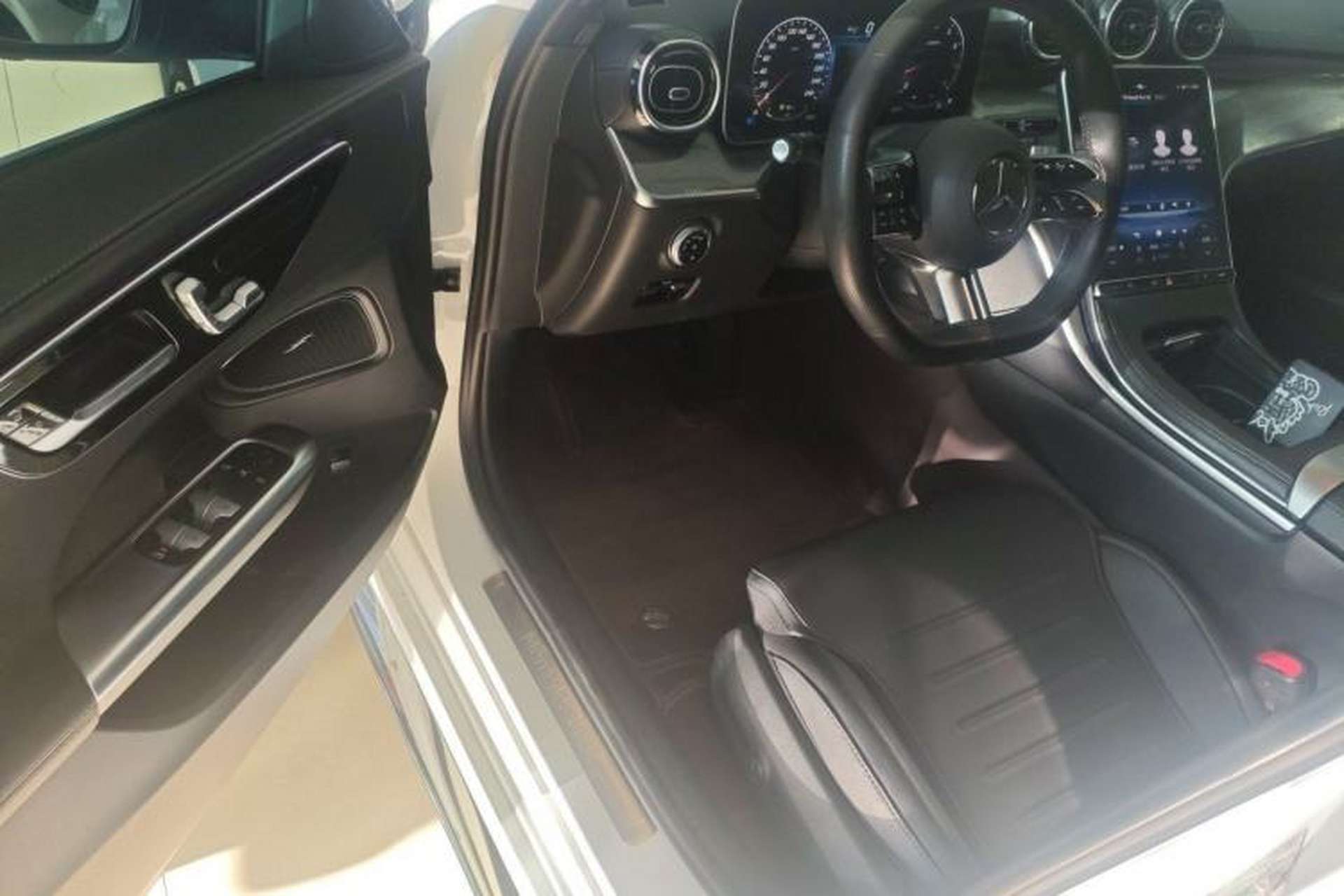 Used Mercedes-Benz C-Class 2023 Revised C 200 L Sport Edition Driver Seat