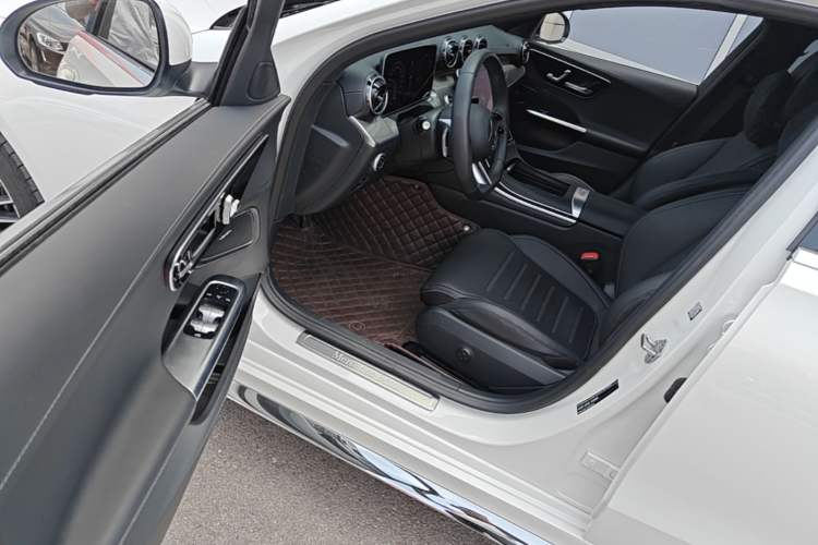 Used Mercedes-Benz C-Class 2023 Second Facelift C 260 L Sport Edition Driver Seat