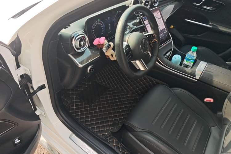 Used Mercedes-Benz C-Class 2023 Restyled C 260 L Sport Edition Driver Seat