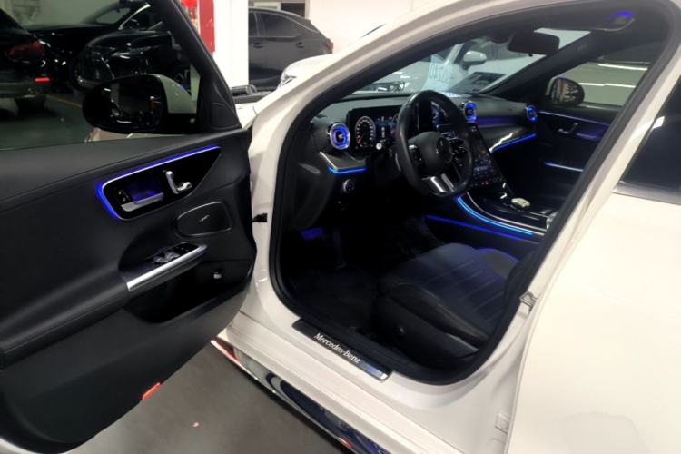 Used Mercedes-Benz C-Class 2023 Second Facelift C 260 L Sport Edition Driver Seat