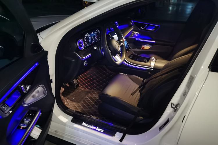 Used Mercedes-Benz C-Class 2023 Restyled C 260 L Night Edition Sports Version Driver Seat