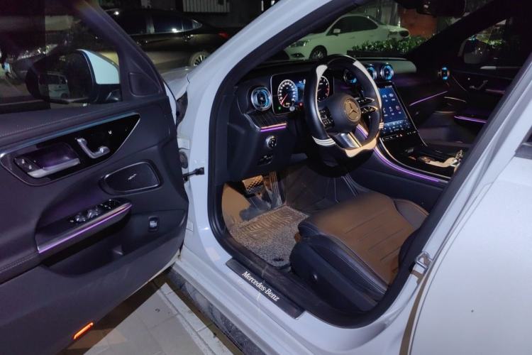Used Mercedes-Benz C-Class 2023 Restyled C 260 L Sport Edition Driver Seat
