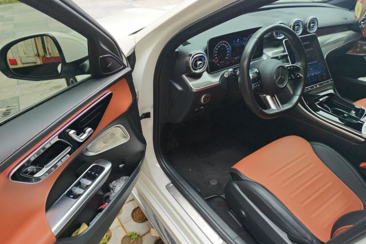 Used Mercedes-Benz C-Class 2023 Second Facelift C 260 L Sport Edition Driver Seat