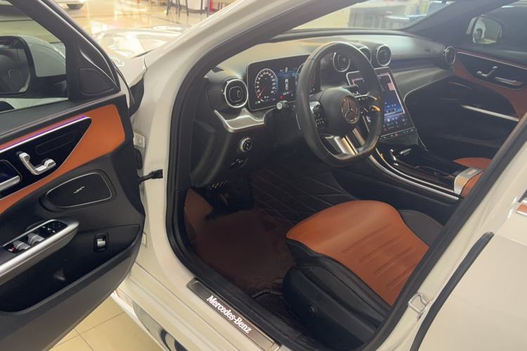 Used Mercedes-Benz C-Class 2023 Second Facelift C 260 L Sport Edition Driver Seat