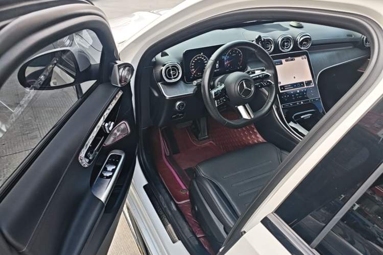Used Mercedes-Benz C-Class 2023 C 200 L Sport Edition Driver Seat