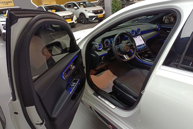 Used Mercedes-Benz C-Class 2023 Restyled C 260 L Sport Edition Driver Seat