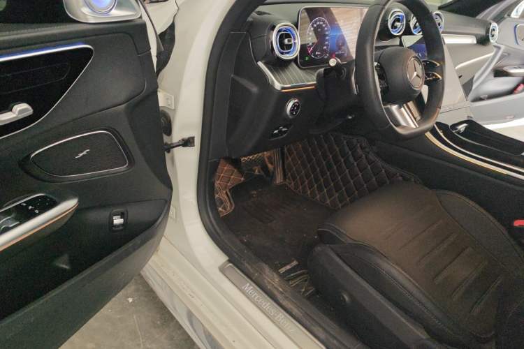 Used Mercedes-Benz C-Class 2023 C 260 L Sport Edition Driver Seat