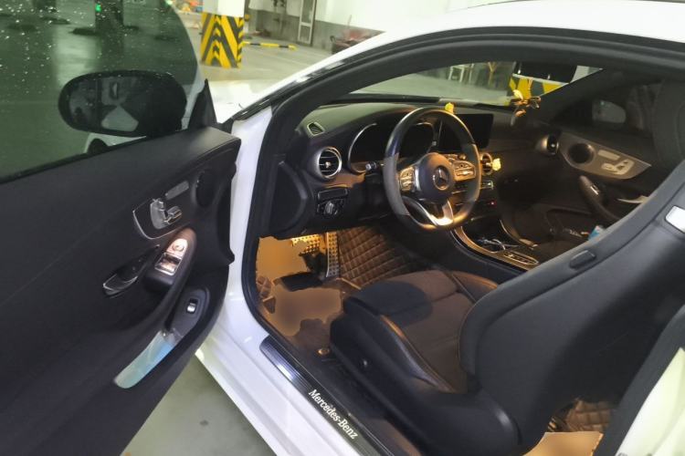 Used Mercedes-Benz C-Class 2023 C 260 Coupe Driver Seat
