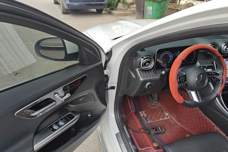 Used Mercedes-Benz C-Class 2023 Restyled C 260 L Sport Edition Driver Seat