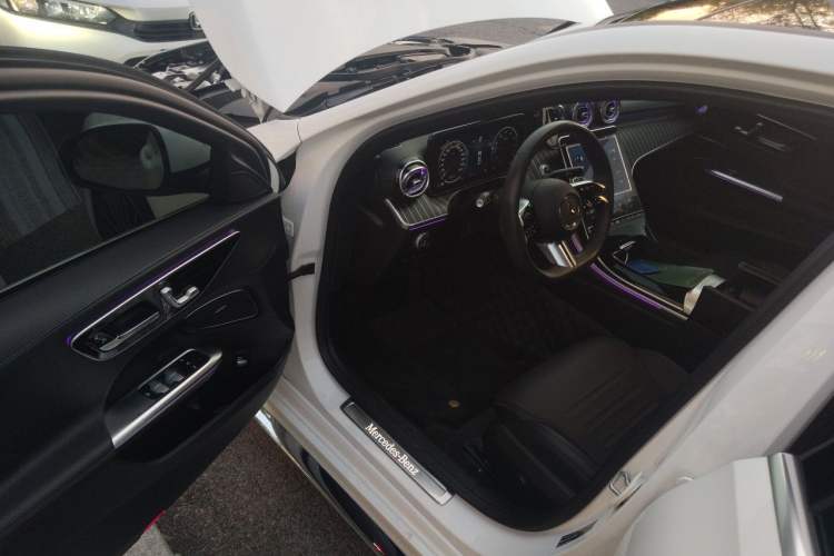 Used Mercedes-Benz C-Class 2023 C 260 L Sport Edition Driver Seat