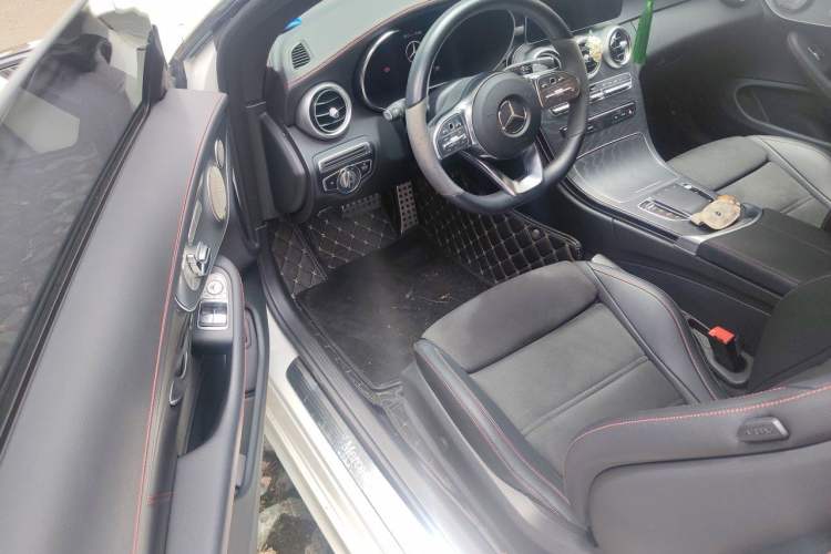 Used Mercedes-Benz C-Class 2023 C 260 Coupe Driver Seat