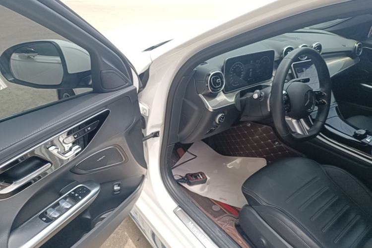 Used Mercedes-Benz C-Class 2023 Second Facelift C 260 L Sport Edition Driver Seat