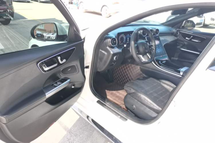 Used Mercedes-Benz C-Class 2023 C 200 L Sport Edition Driver Seat