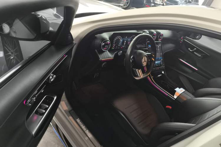 Used Mercedes-Benz C-Class 2023 C 260 L Sport Edition Driver Seat