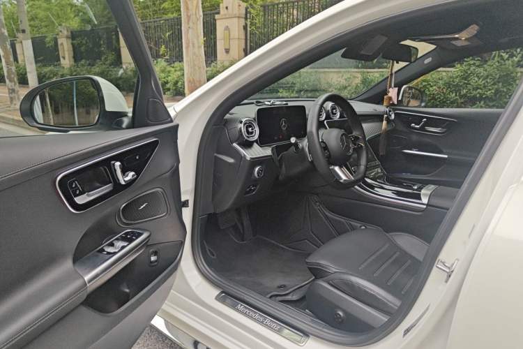 Used Mercedes-Benz C-Class 2023 C 260 L Sport Edition Driver Seat