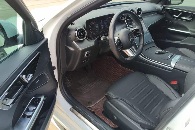 Used Mercedes-Benz C-Class 2023 C 200 L Sport Edition Driver Seat