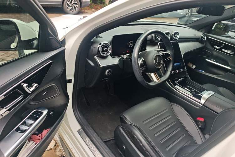 Used Mercedes-Benz C-Class 2023 C 260 L Sport Edition Driver Seat