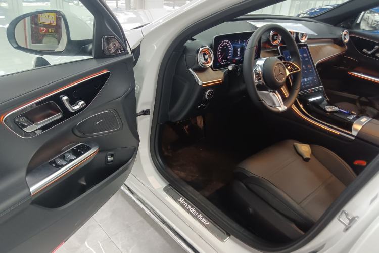 Used Mercedes-Benz C-Class 2023 Facelift C 260 L Driver Seat