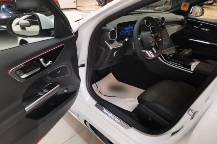 Used Mercedes-Benz C-Class 2023 Second Facelift C 260 L Sport Edition Driver Seat