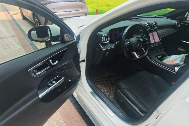 Used Mercedes-Benz C-Class 2023 C 260 L Sport Edition Driver Seat