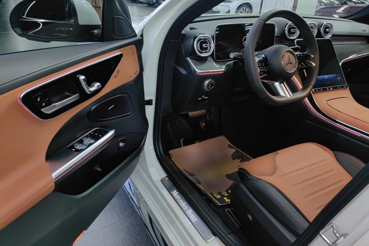 Used Mercedes-Benz C-Class 2023 C 260 L Sport Edition Driver Seat