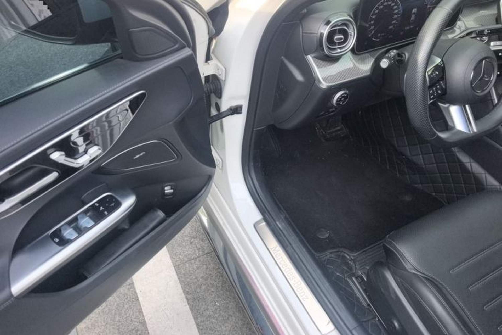 Used Mercedes-Benz C-Class 2023 Second Facelift C 260 L Sport Edition Driver Seat