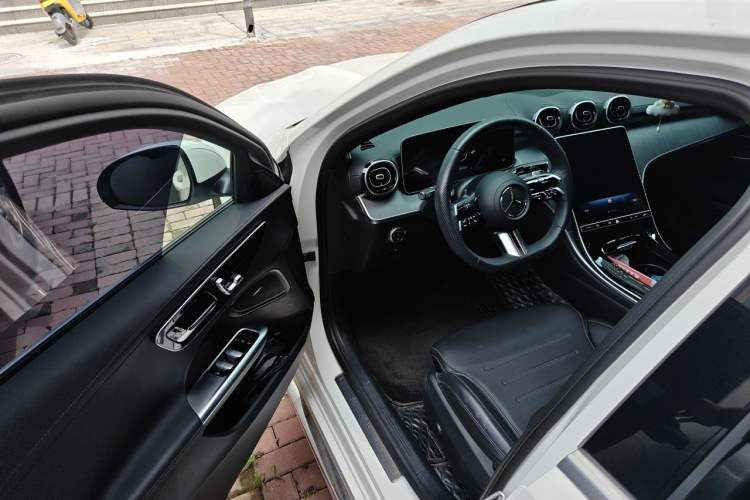 Used Mercedes-Benz C-Class 2023 C 200 L Sport Edition Driver Seat