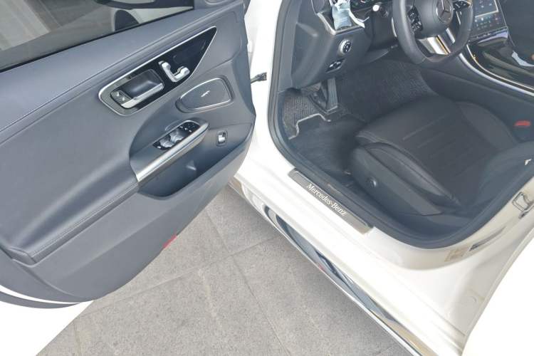 Used Mercedes-Benz C-Class 2023 C 260 L Sport Edition Driver Seat