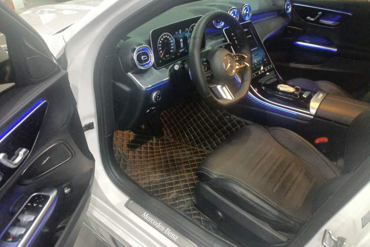 Used Mercedes-Benz C-Class 2023 C 260 L Sport Edition Driver Seat