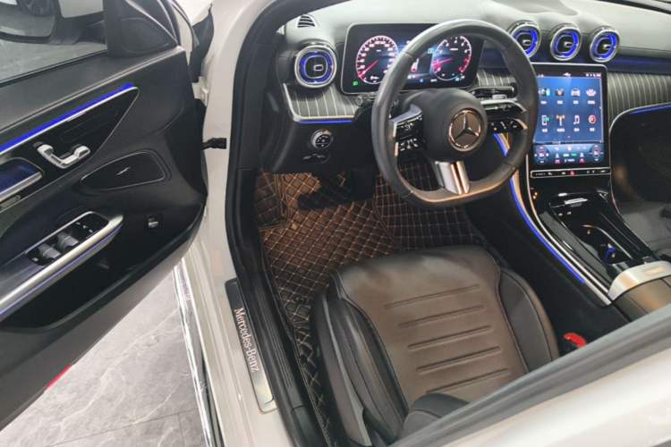 Used Mercedes-Benz C-Class 2023 C 260 L Sport Edition Driver Seat