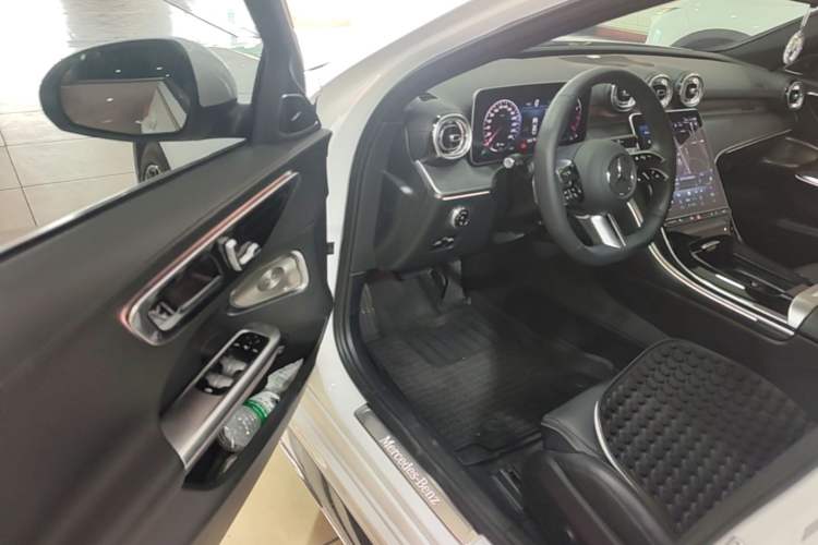 Used Mercedes-Benz C-Class 2023 C 260 L Sport Edition Driver Seat
