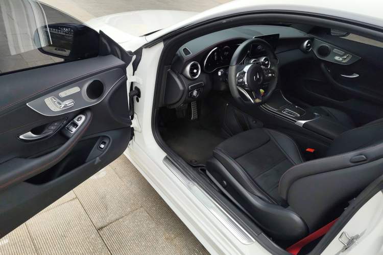 Used Mercedes-Benz C-Class 2023 C 260 Coupe Driver Seat