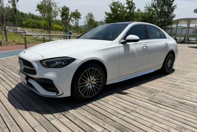 Ojetý Mercedes-Benz C-Class 2023 C 260 L Sport Edition