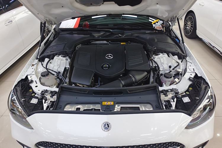 Used Mercedes-Benz C-Class 2023 Second Facelift C 260 L Starry Night Sports Edition Engine Bay