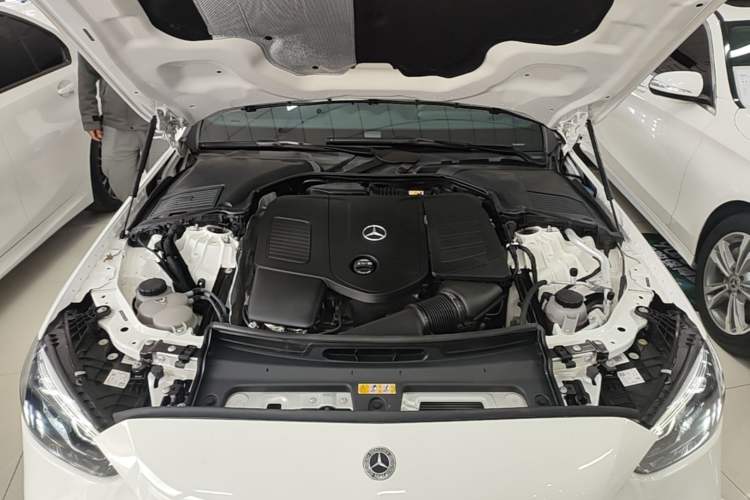 Used Mercedes-Benz C-Class 2023 C 200 L Sport Edition Engine Bay
