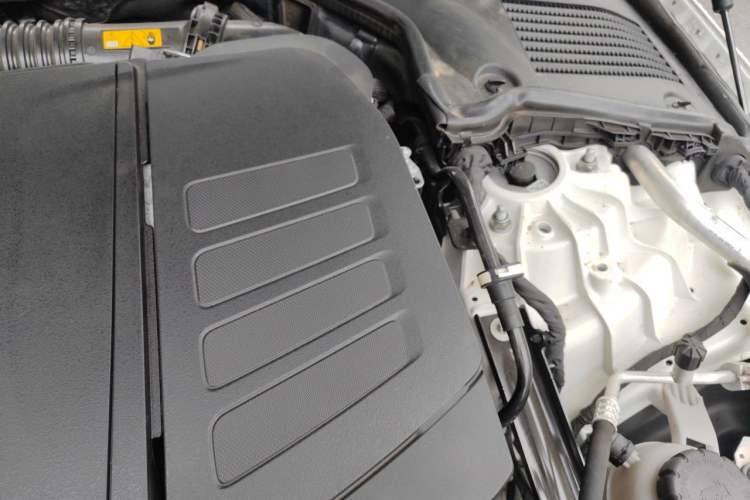 Used Mercedes-Benz C-Class 2023 Revised C 200 L Sport Edition Engine Bay Left