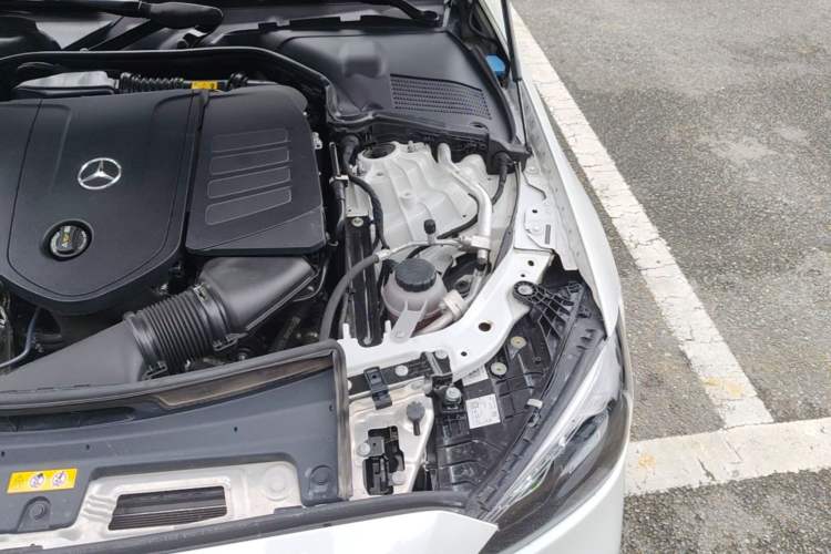 Used Mercedes-Benz C-Class 2023 C 260 L Sport Edition Engine Bay Left