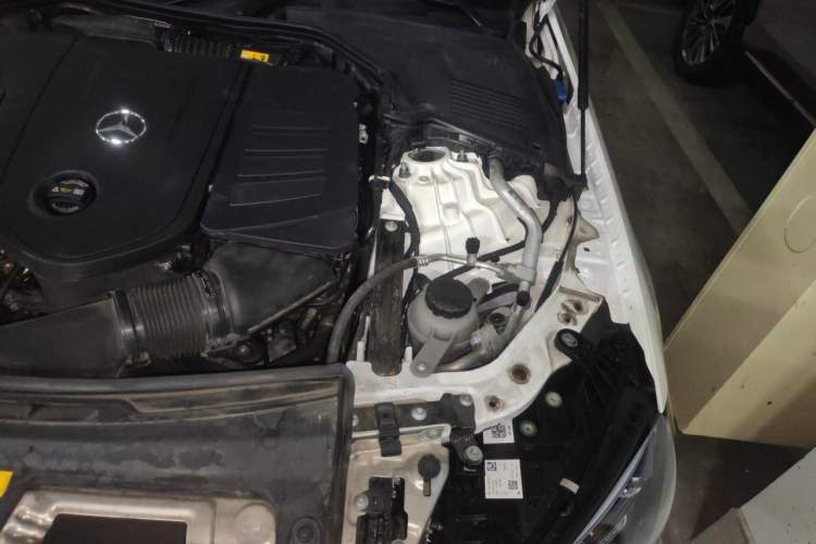 Used Mercedes-Benz C-Class 2023 Revised C 200 L Sport Edition Engine Bay Left