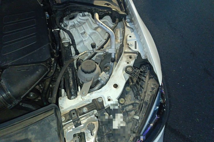 Used Mercedes-Benz C-Class 2023 C 260 L Sport Edition Engine Bay Left