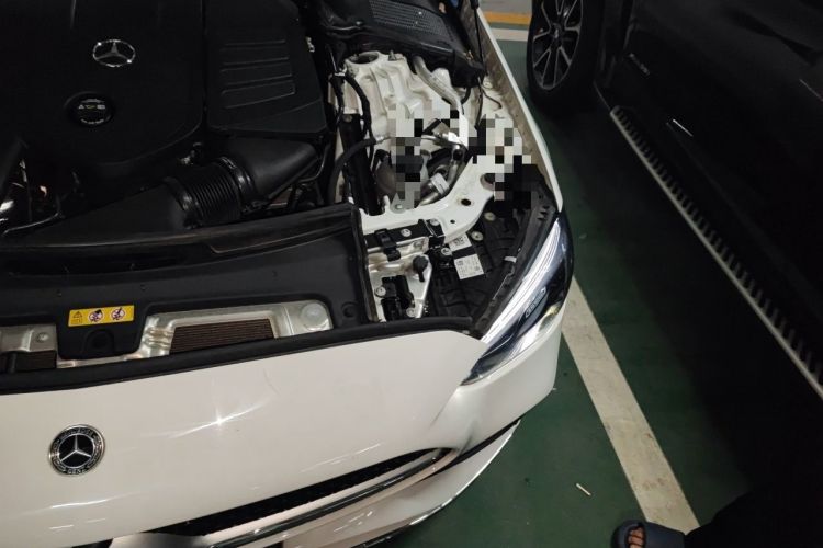 Used Mercedes-Benz C-Class 2023 Revised C 200 L Sport Edition Engine Bay Left