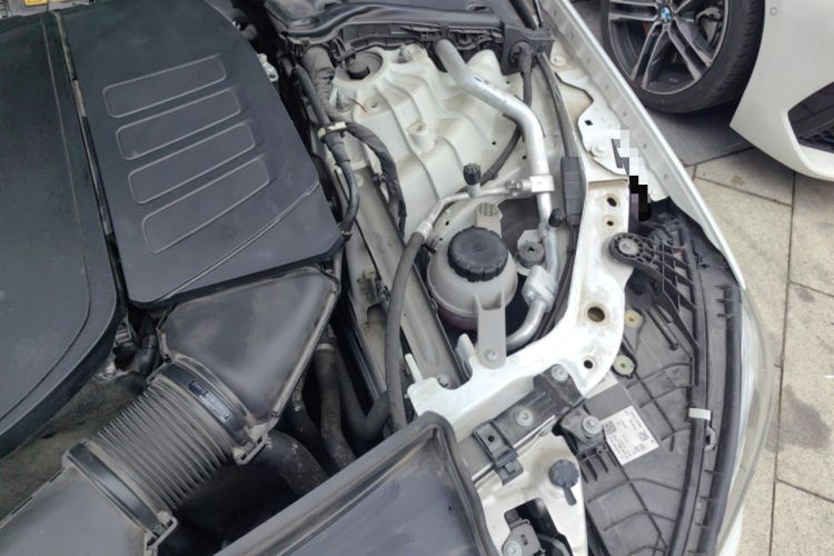 Used Mercedes-Benz C-Class 2023 C 260 L Bright Night Sports Edition Engine Bay Left